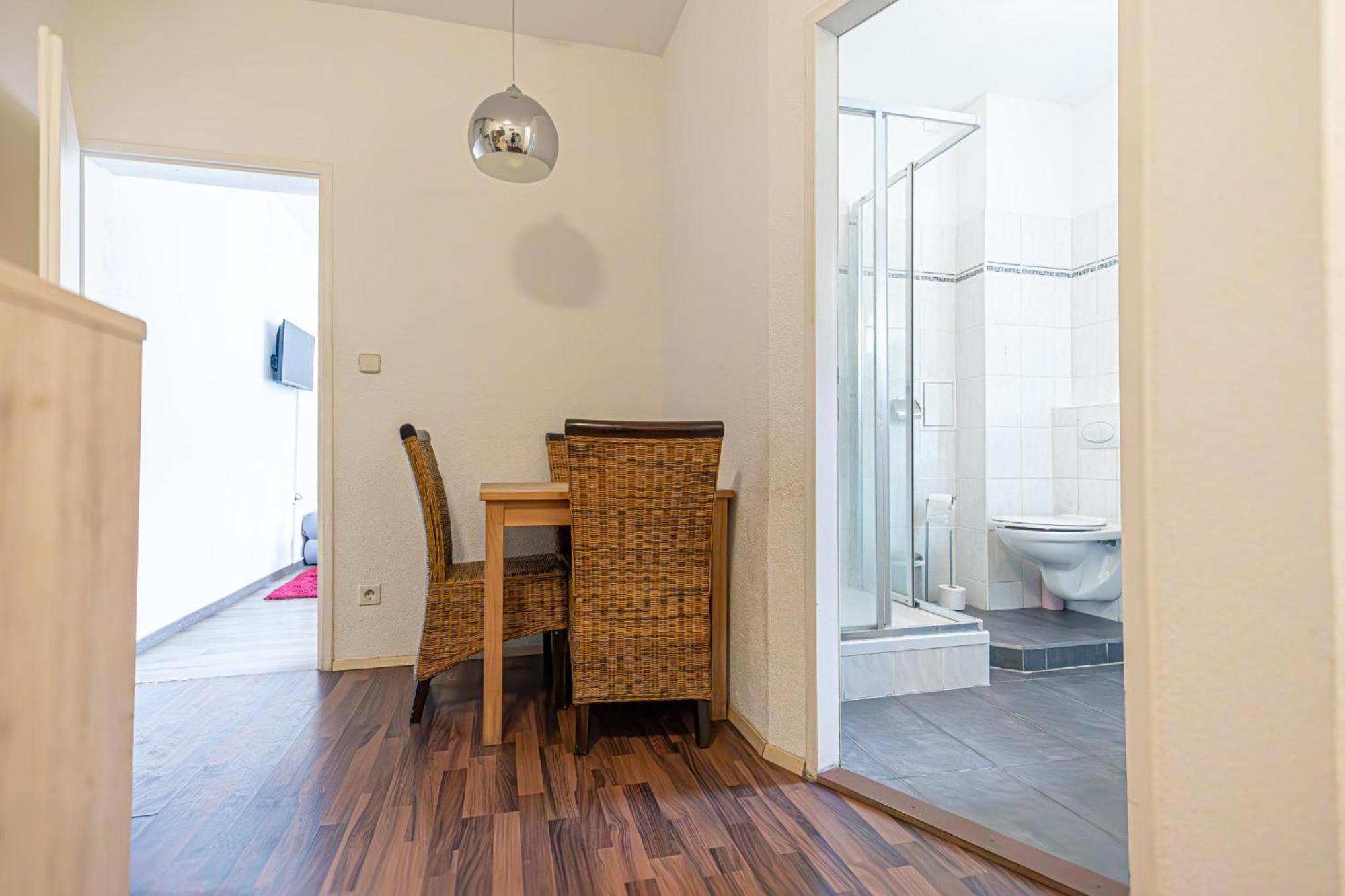 City Comfort Modern 1Br For Couples And Friends Wenen Buitenkant foto